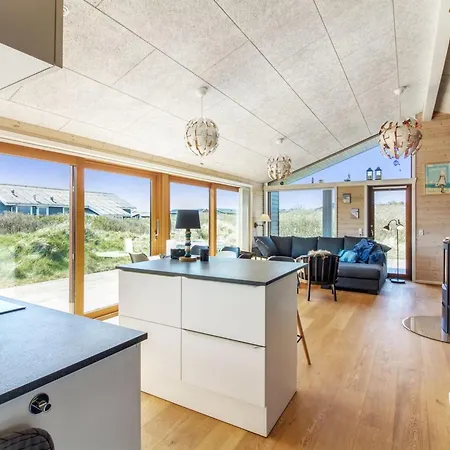 Tuire - 250m From The Sea By Interhome *